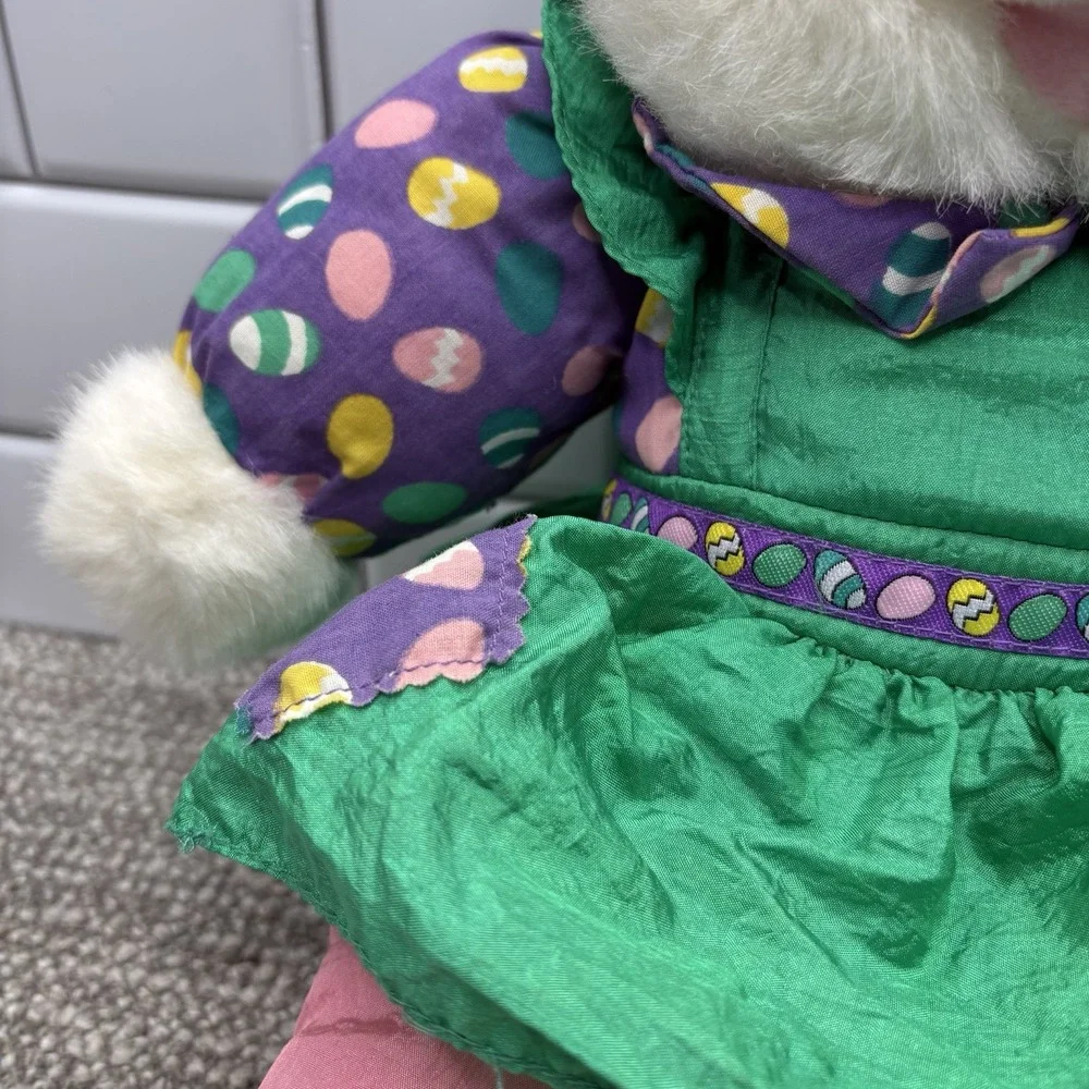 VTG 1993 Nylon Plush Rabbit Easter‎ Bunny Green Purple Silky Parachute Rare Hg10